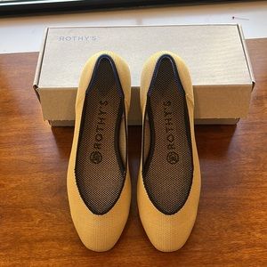 Rothy‘s chai beige square toe flats size 6